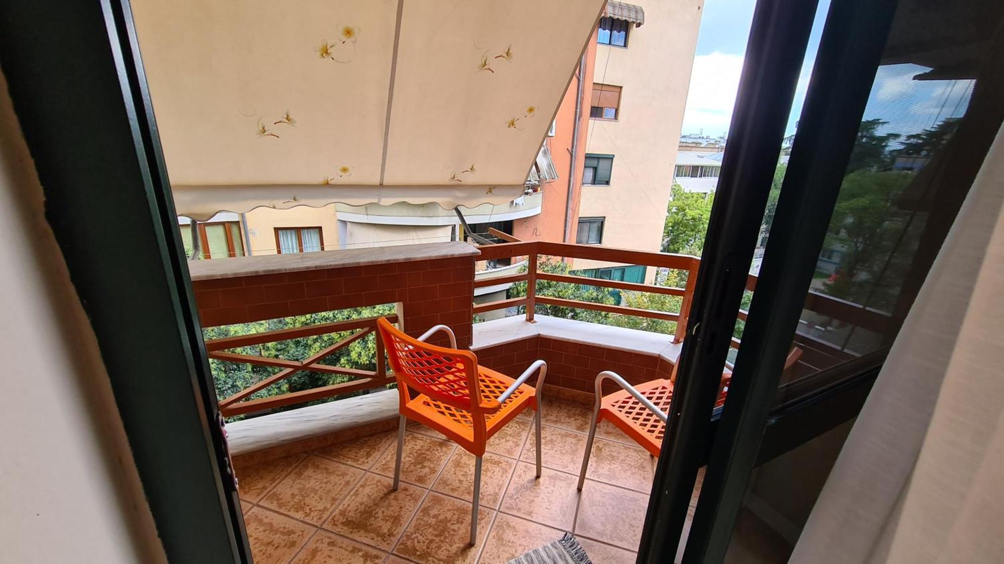 Family-Friendly Apt At 21 Dhjetori W/Self Check-In Tirana Exterior foto