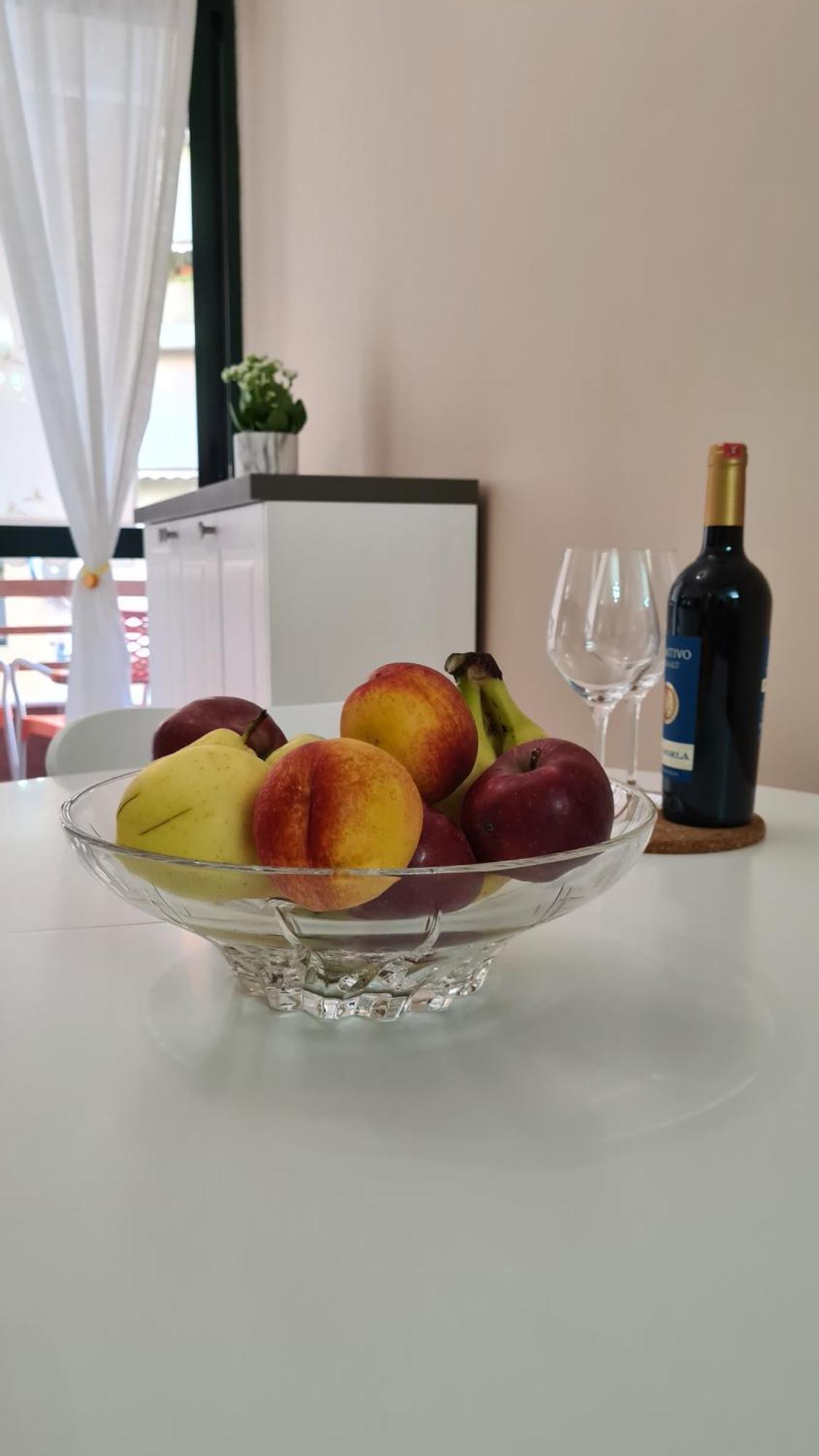 Family-Friendly Apt At 21 Dhjetori W/Self Check-In Tirana Exterior foto